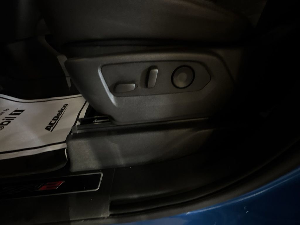 Used 2026 Chevrolet Silverado 1500 ZR2 image 12