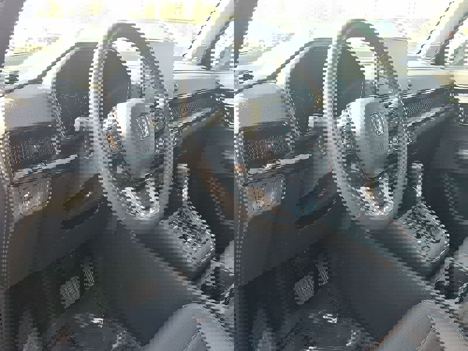 Used 2024 Honda CR-V Sport Touring image 16