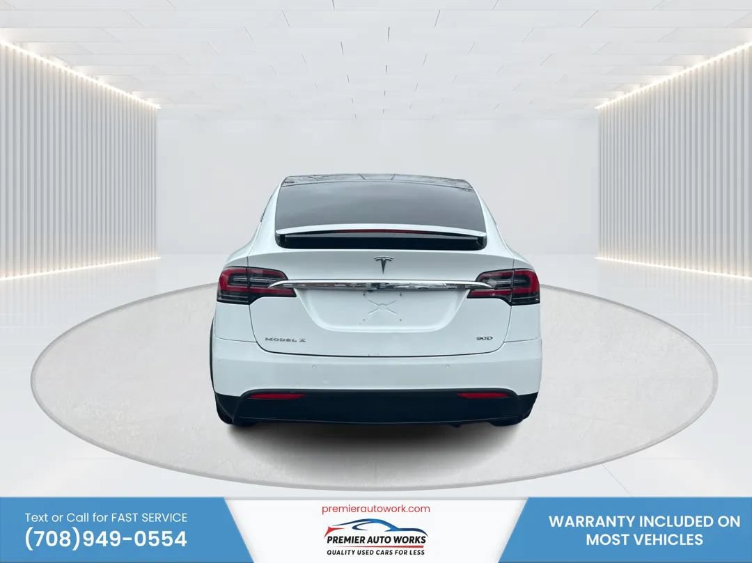 Used 2017 Tesla Model X 90D AWD/4WD image 5
