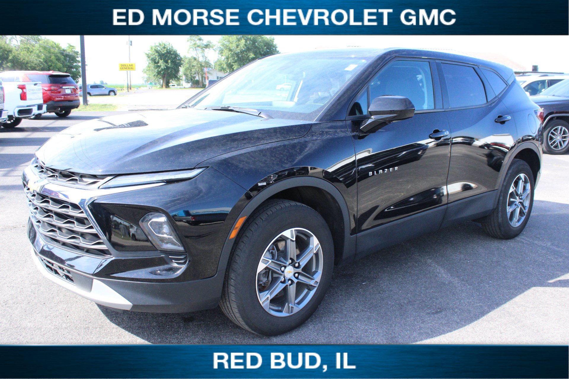 Used 2024 Chevrolet Blazer LT w/ Driver Confidence Package FWD image 4