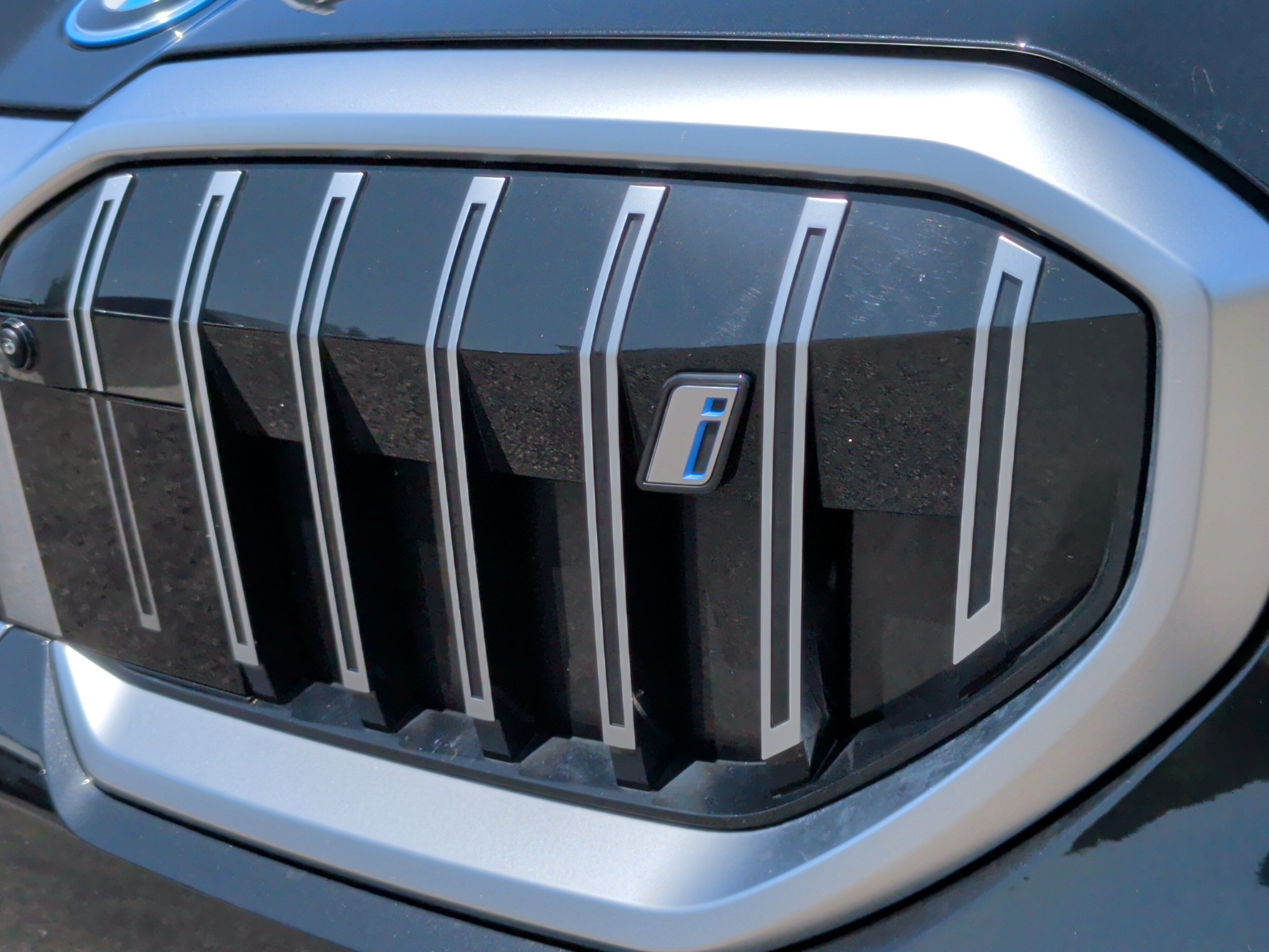 Certified 2026 BMW i5 eDrive40 RWD image 13