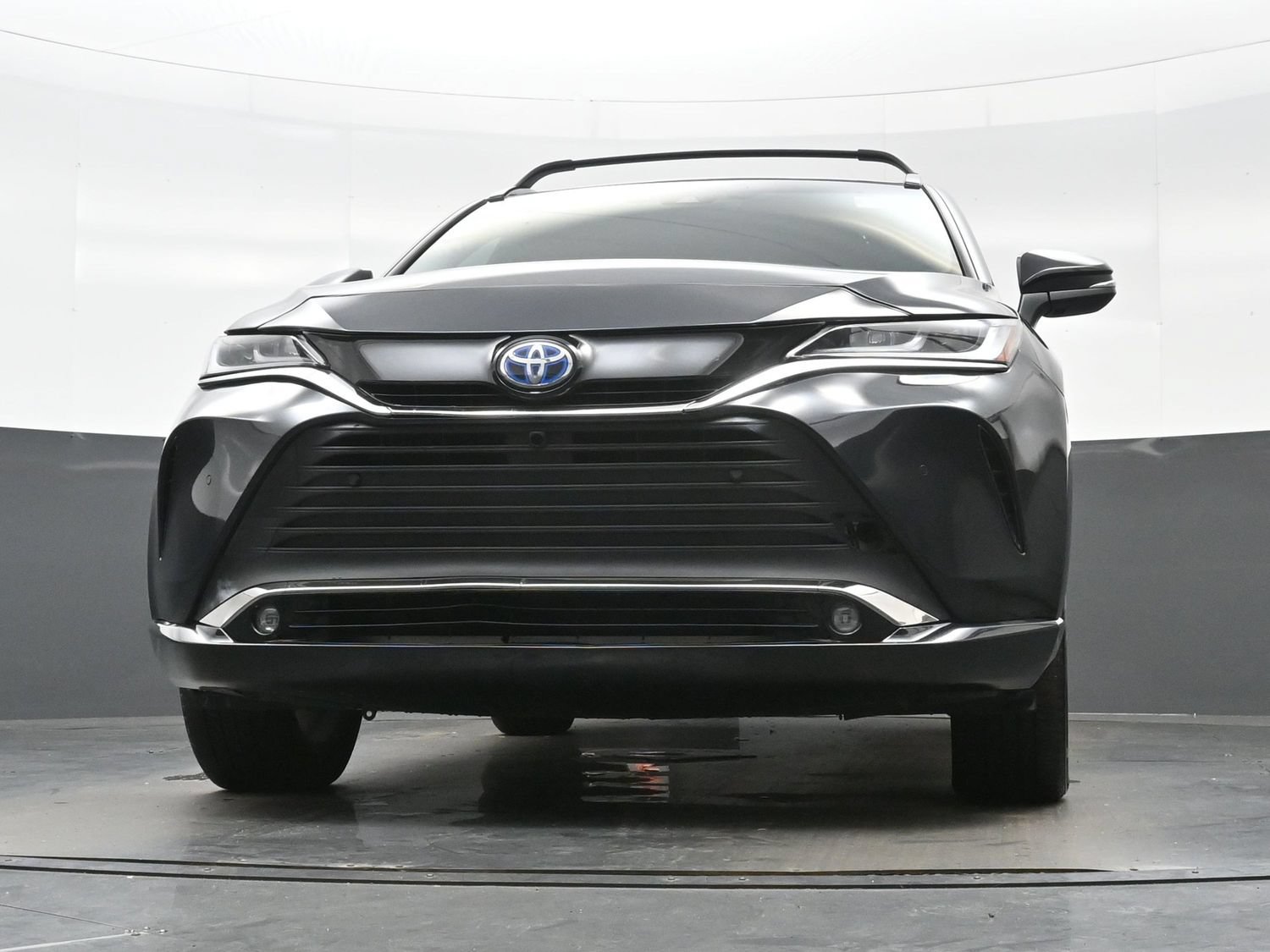 Used 2024 Toyota Venza Nightshade AWD/4WD image 27