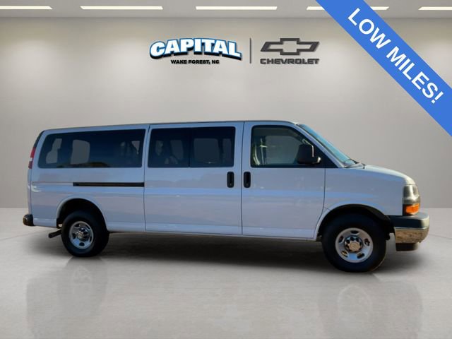Used 2024 Chevrolet Express 3500 LT w/ LT Preferred Equipment Group image 6