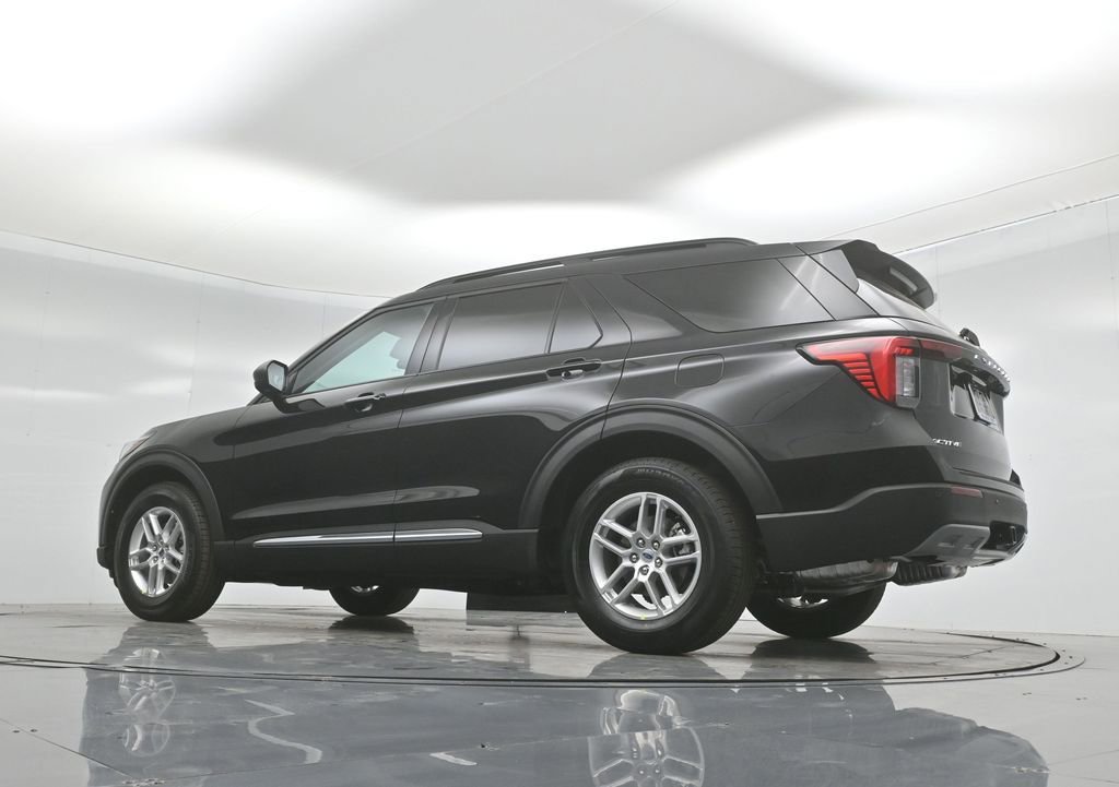 New 2025 Ford Explorer Active w/ Active Comfort Package image 50