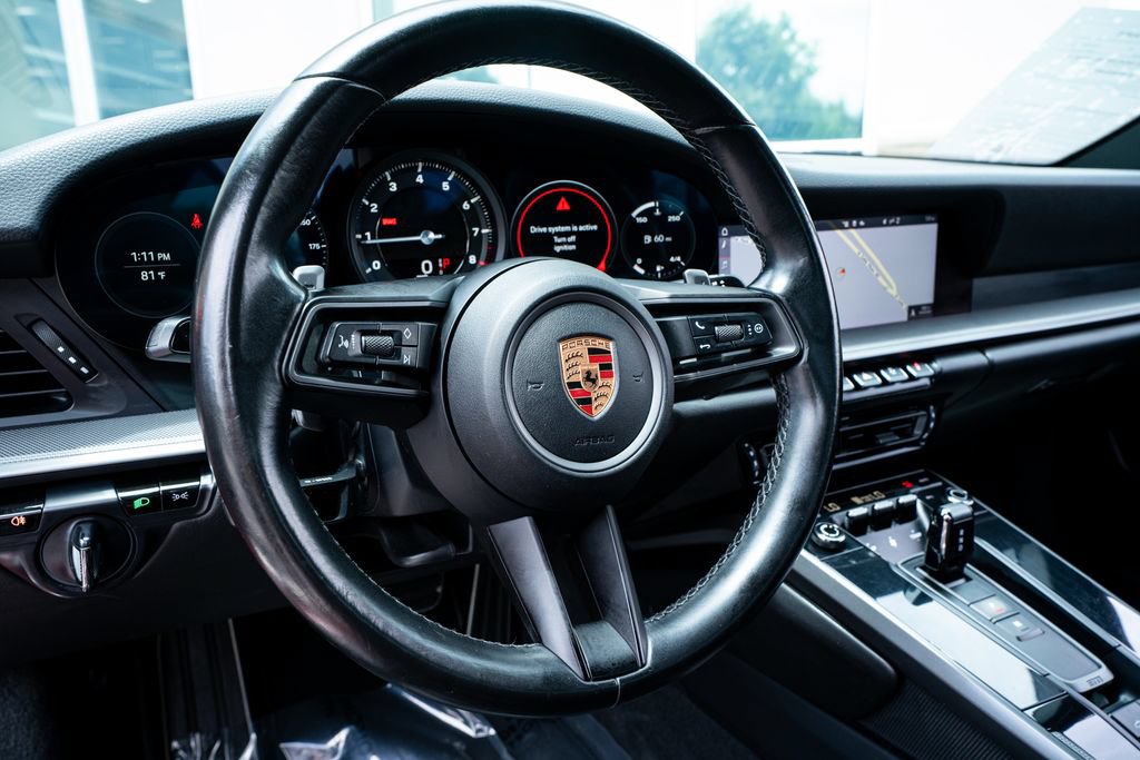 Used 2020 Porsche 911 Carrera RWD image 32