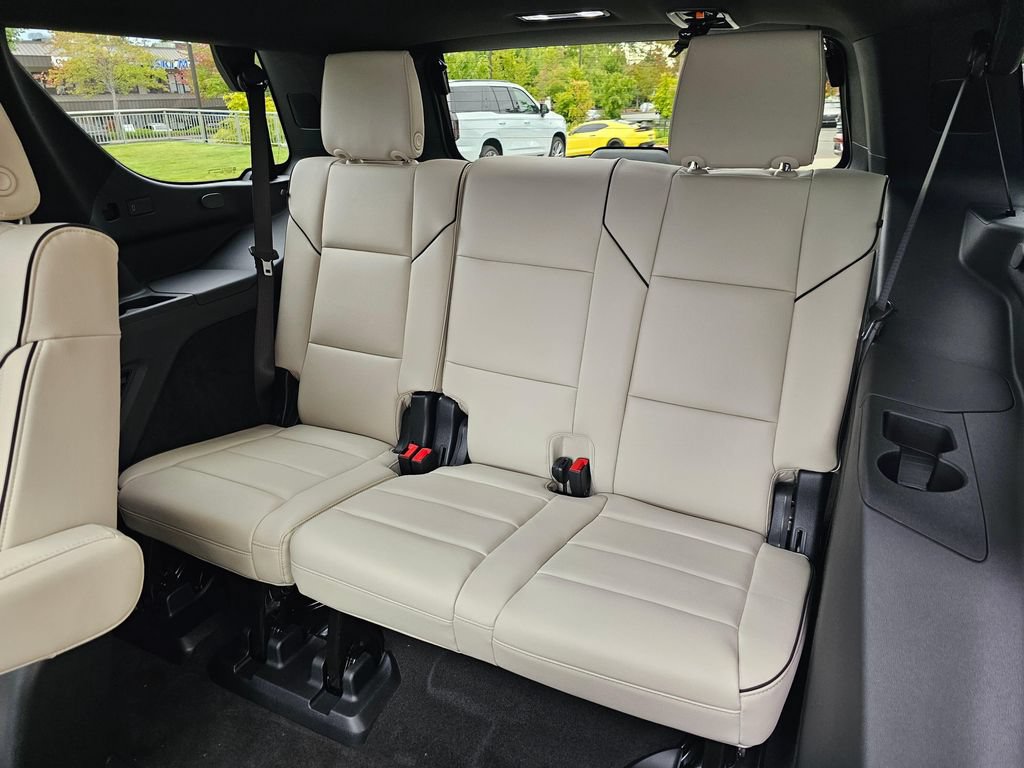 New 2026 Cadillac Escalade Sport w/ Touring Package AWD/4WD image 18