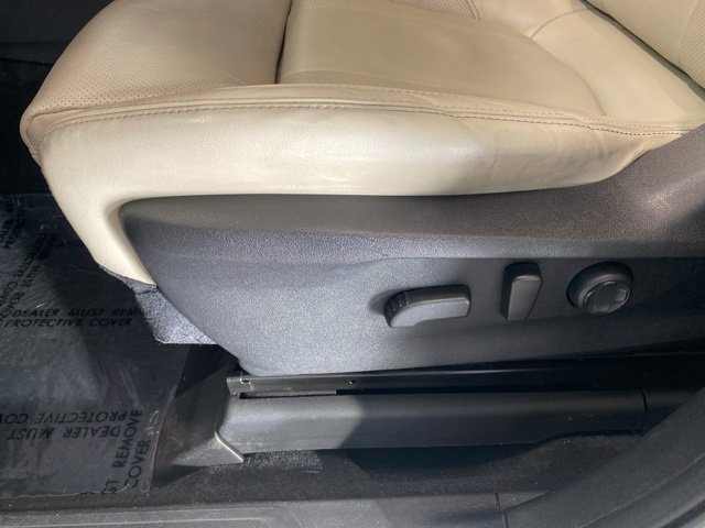 Used 2024 Subaru Ascent Limited image 27