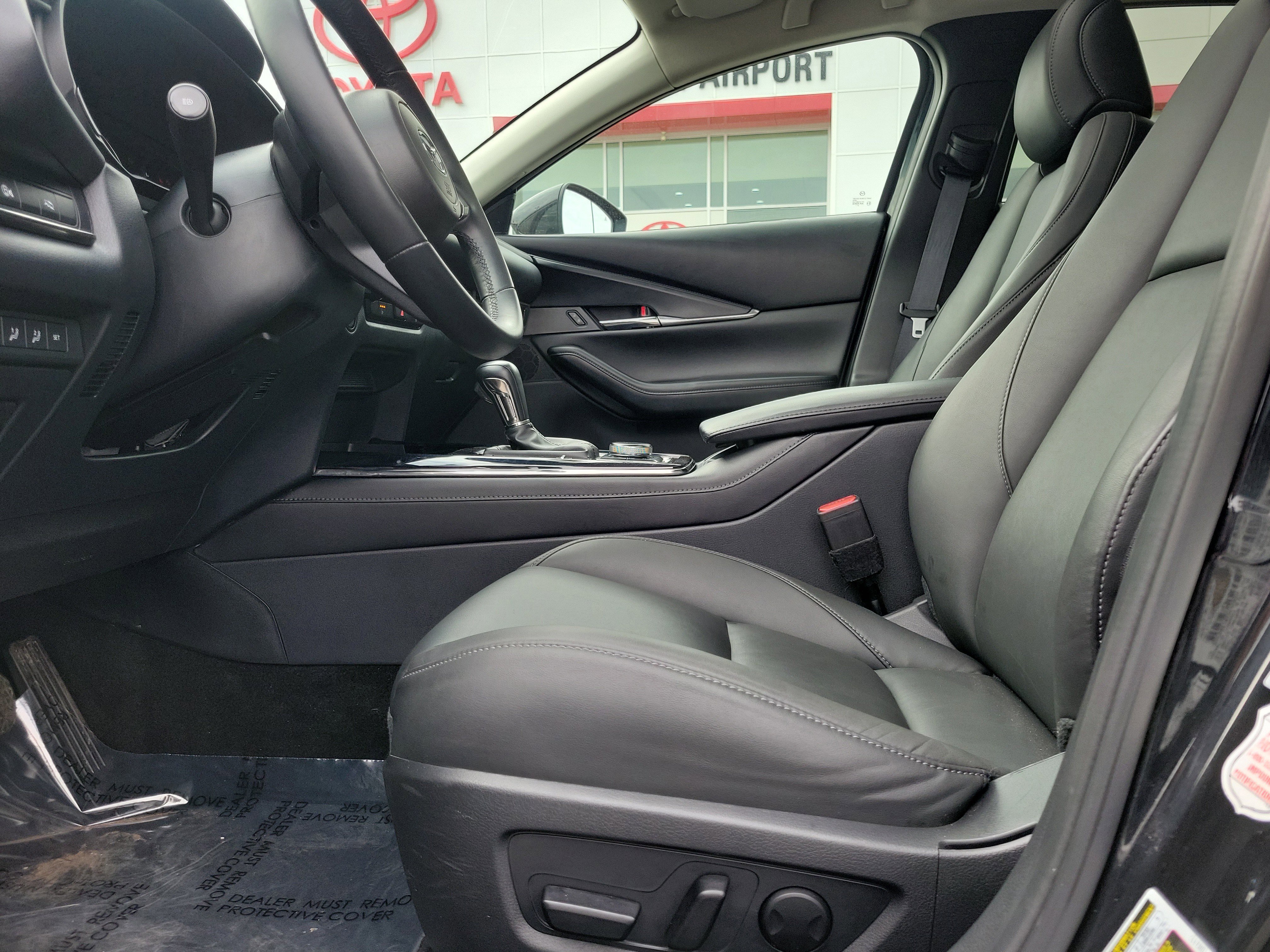 Used 2025 MAZDA CX-30 AWD 2.5 S w/ Preferred Package image 16