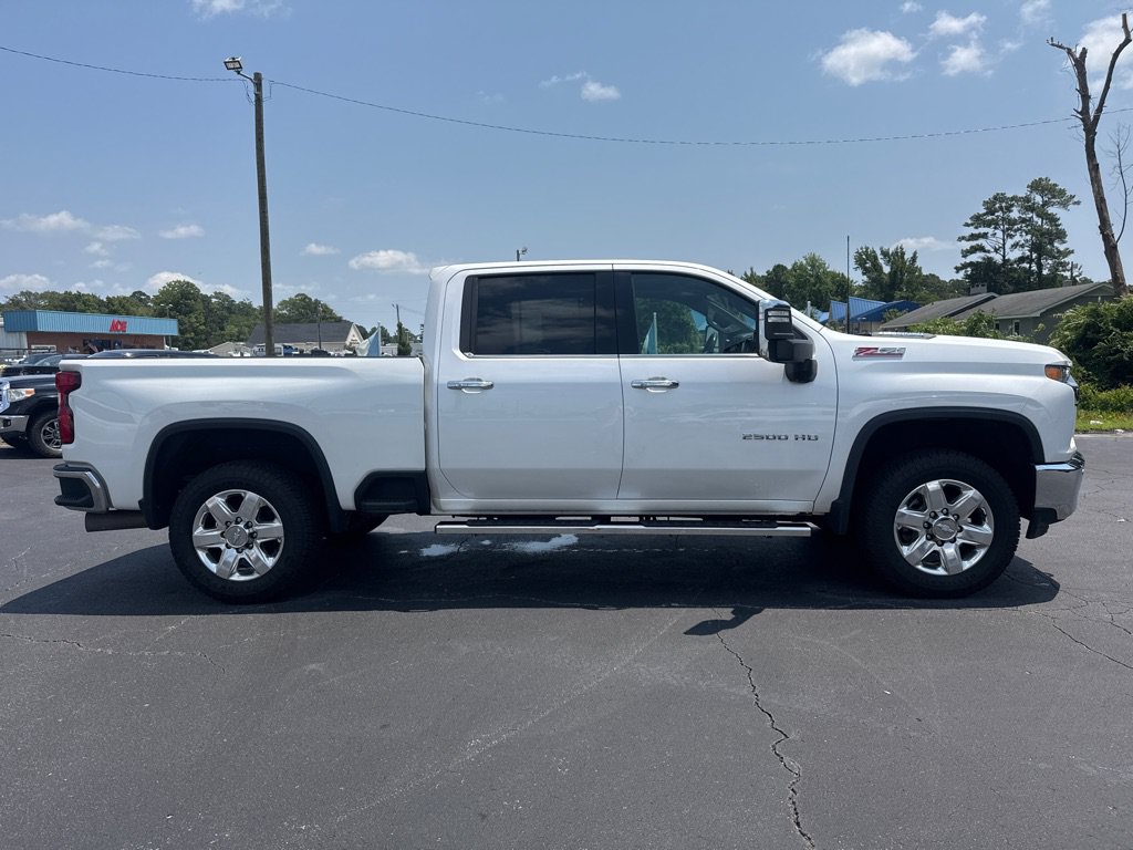 Used 2020 Chevrolet Silverado 2500 LTZ w/ LTZ Premium Package AWD/4WD image 7