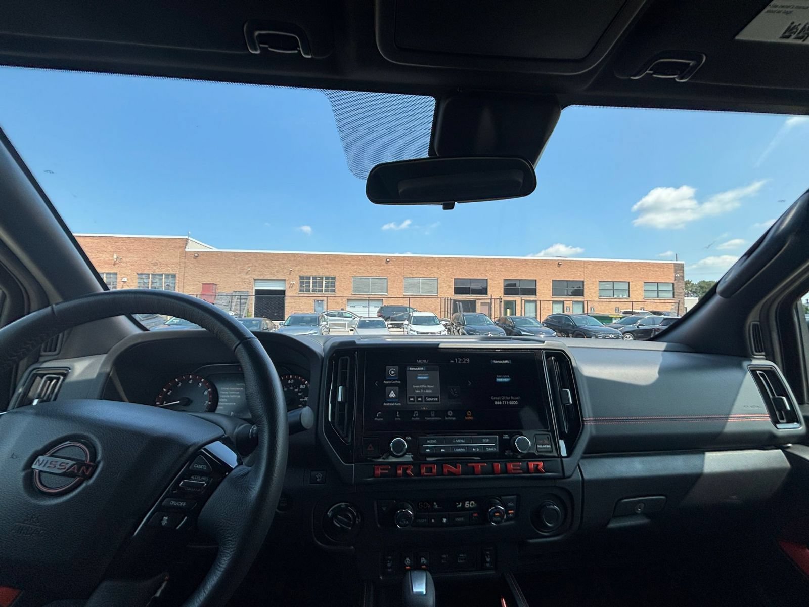 Used 2026 Nissan Frontier PRO-4X AWD/4WD image 32