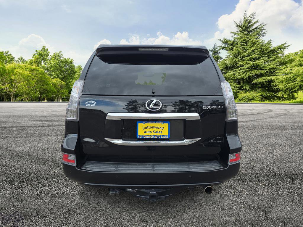 Used 2017 Lexus GX 460 image 6