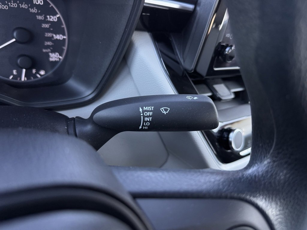 Certified 2023 Toyota Corolla Cross L image 25