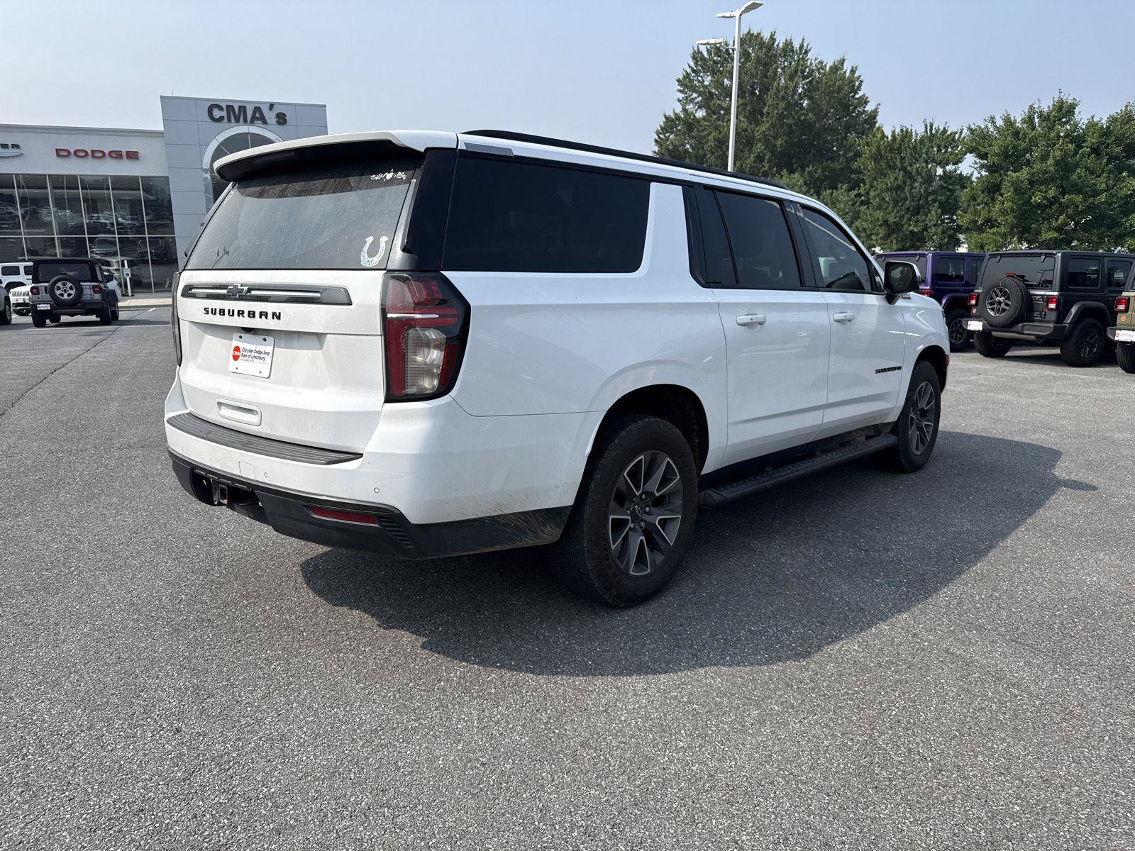 Used 2021 Chevrolet Suburban Z71 w/ Z71 Signature Package AWD/4WD image 5