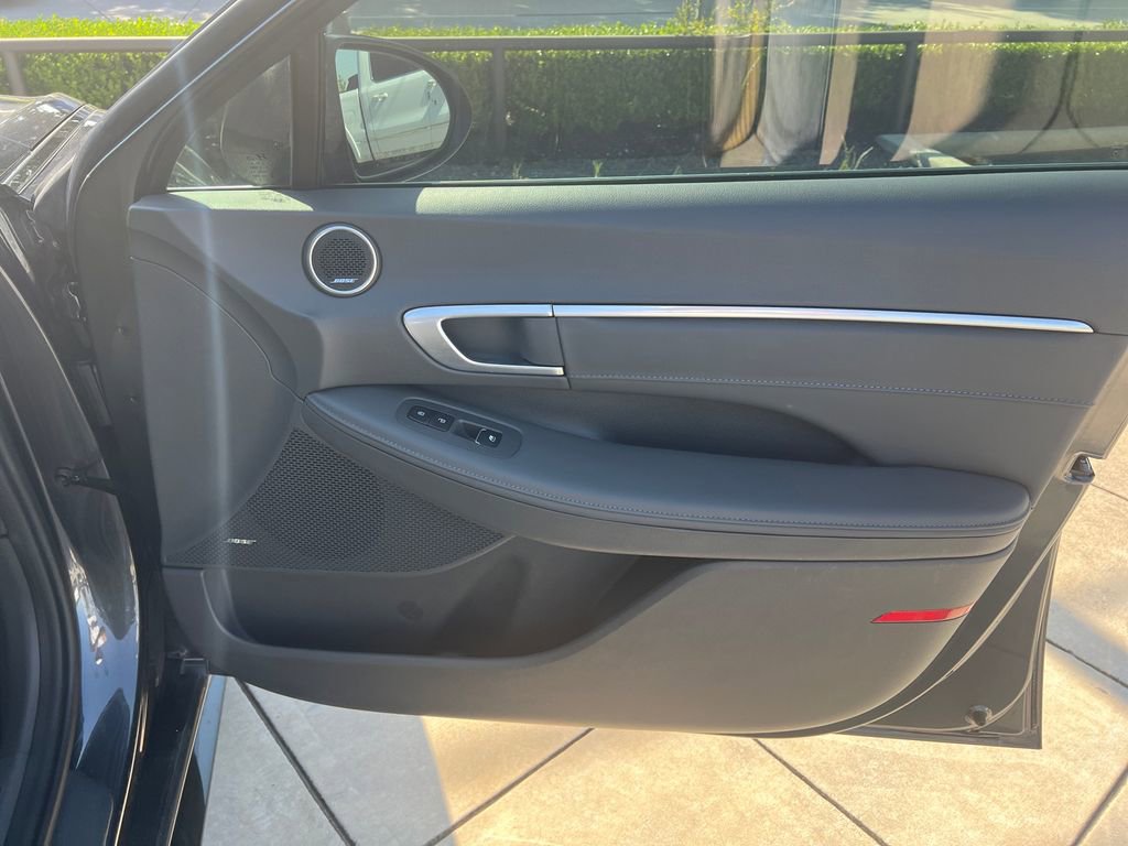 Used 2021 Hyundai Sonata Limited FWD image 6