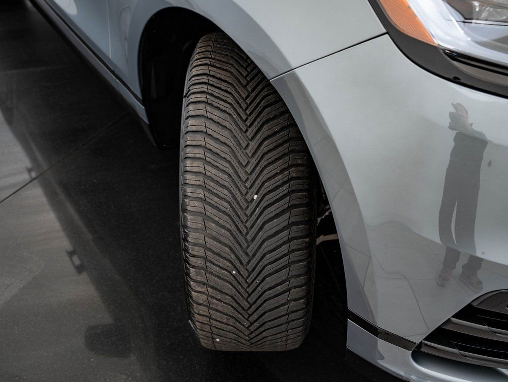 Used 2024 Land Rover Range Rover Velar Dynamic SE AWD/4WD image 50