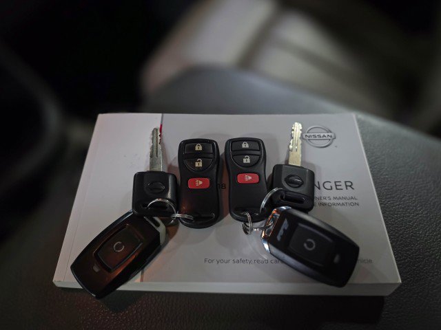 Used 2018 Nissan NV 3500 SL image 35