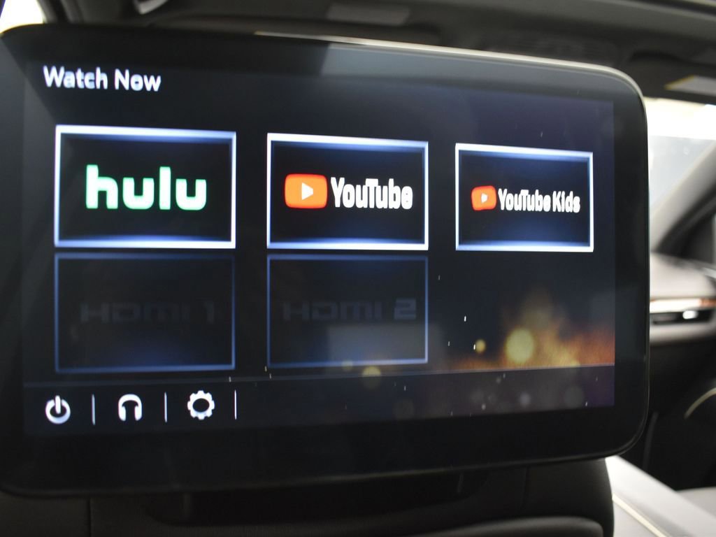 Certified 2024 Cadillac Escalade ESV Premium Luxury w/ Performance Package image 29