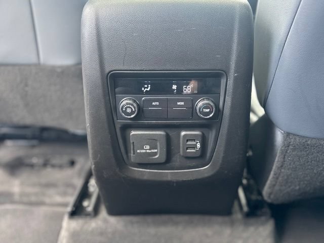Used 2020 Buick Enclave Essence w/ Sound and Sites Package AWD/4WD image 32