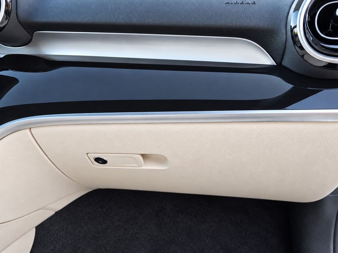 New 2026 Mercedes-Benz C 300 4MATIC Sedan image 32