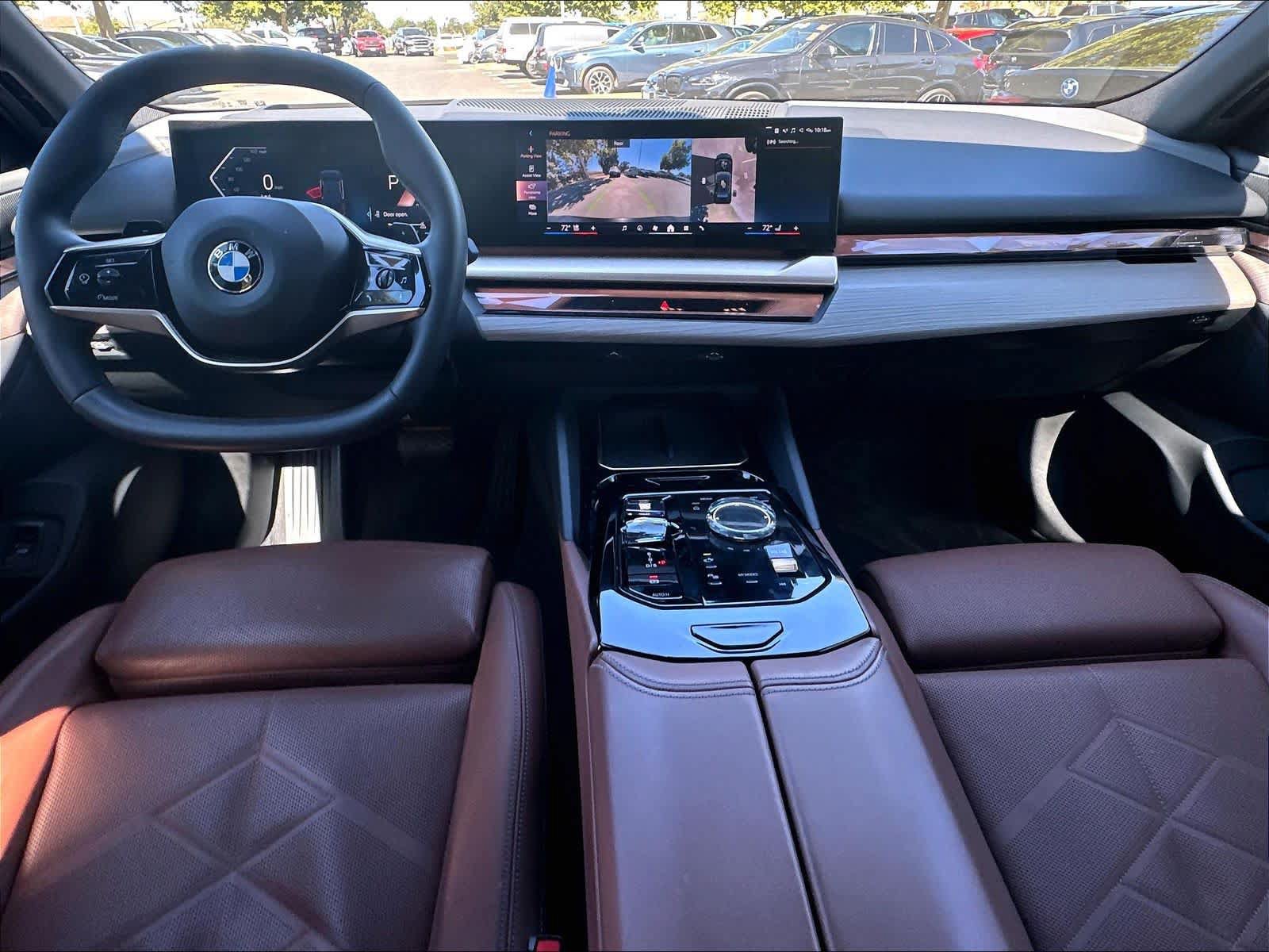 Used 2024 BMW 540i xDrive w/ Executive Package AWD/4WD image 10