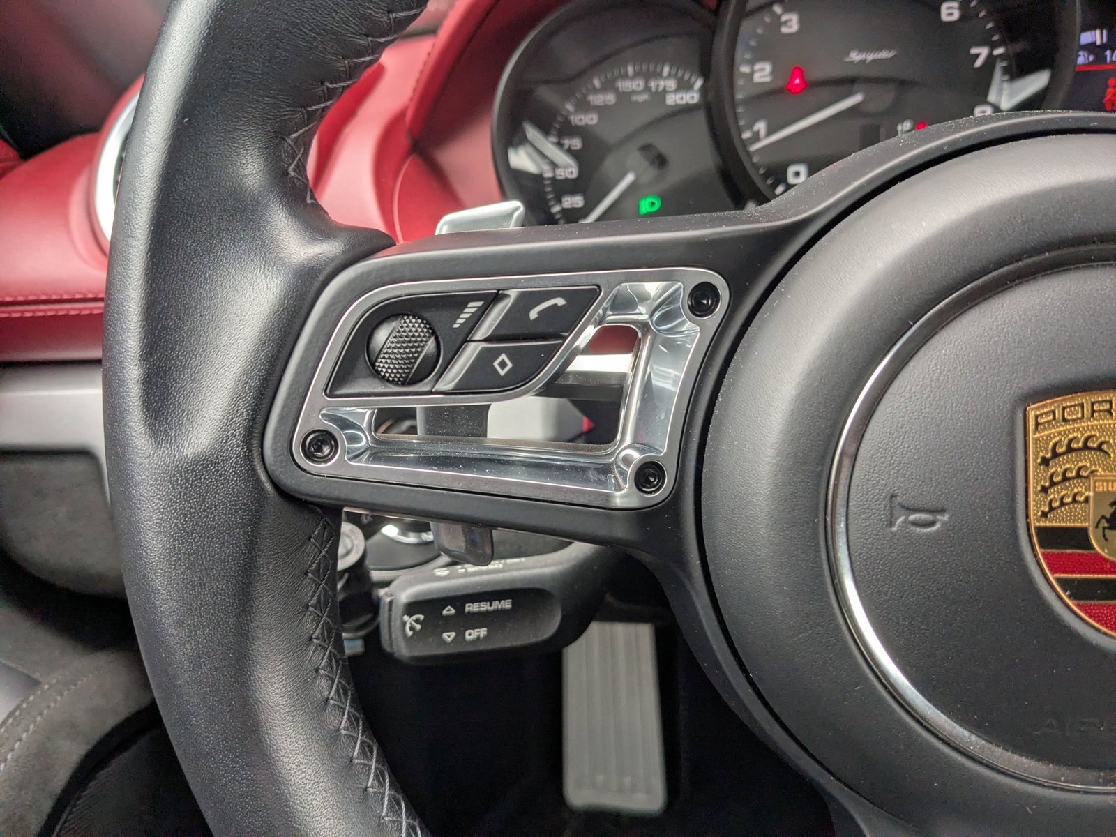 Certified 2021 Porsche 718 Boxster Spyder RWD image 18