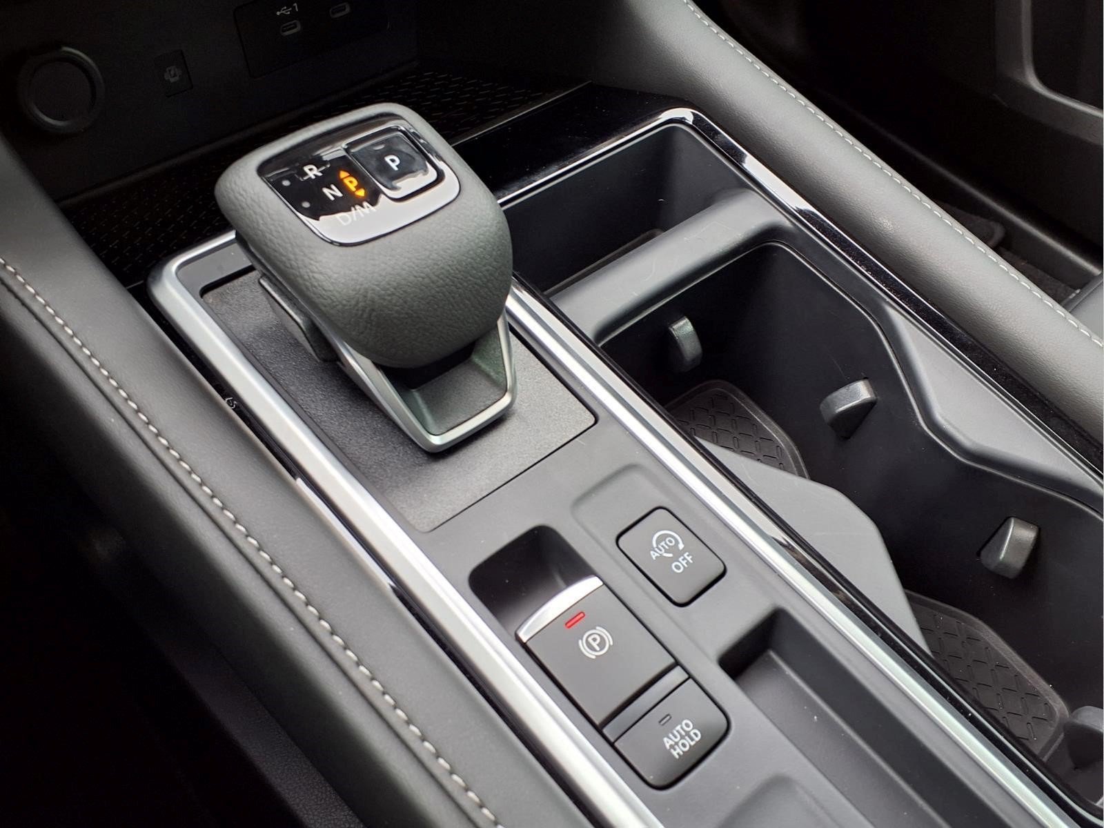 New 2026 Nissan Pathfinder SL w/ SL Premium Package FWD image 19