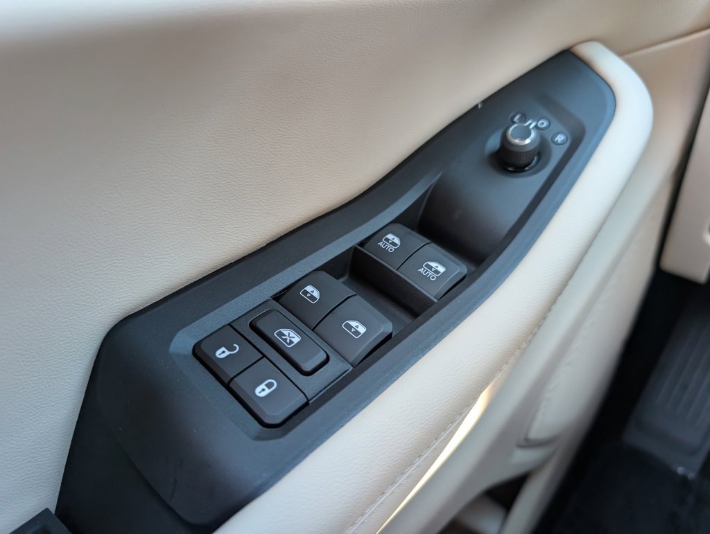 New 2025 Jeep Grand Cherokee Limited image 36