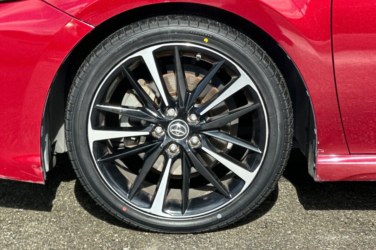 Used 2018 Toyota Camry XSE w/ Audio Package FWD image 28