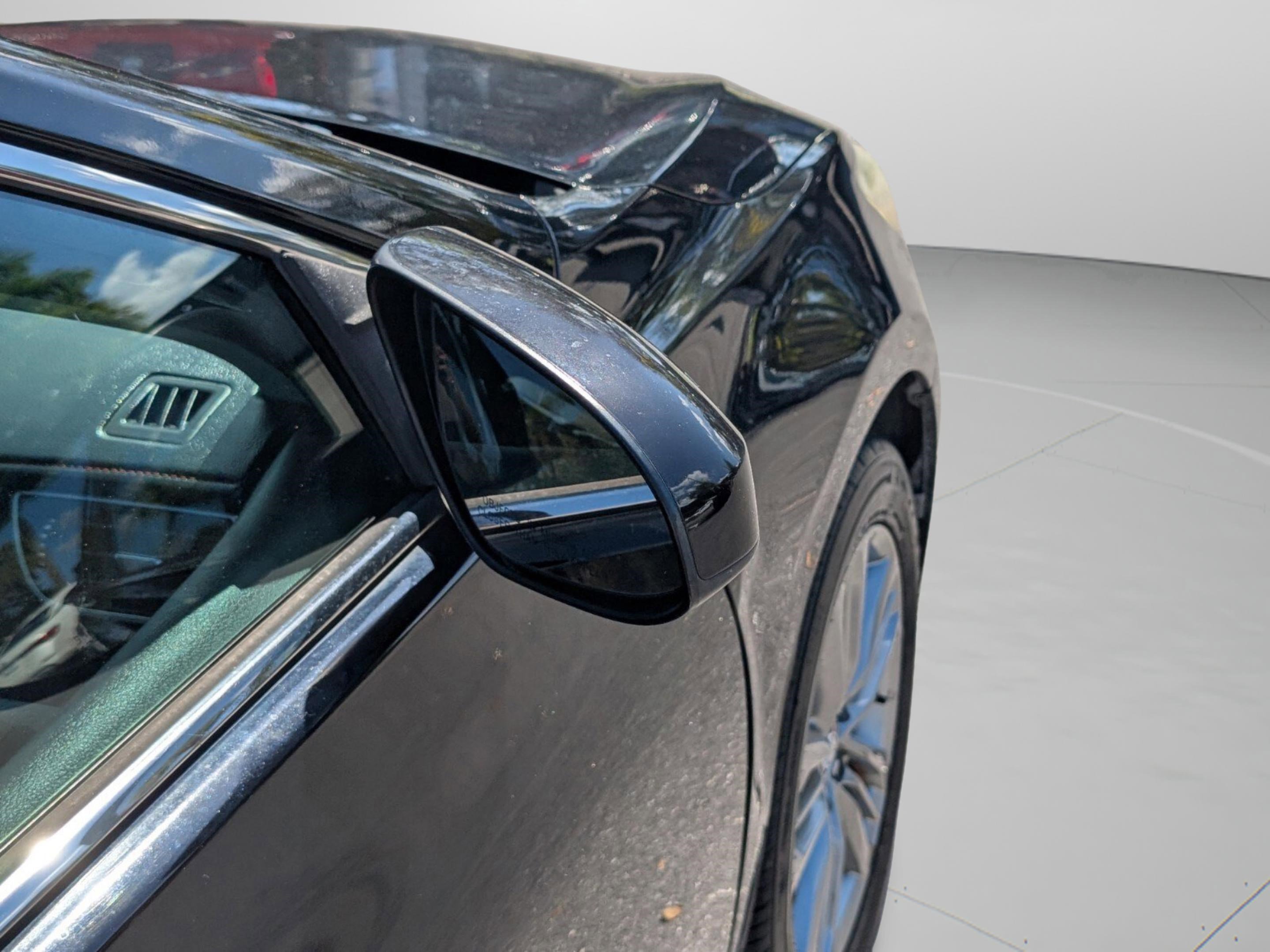 Used 2015 Toyota Camry SE image 25