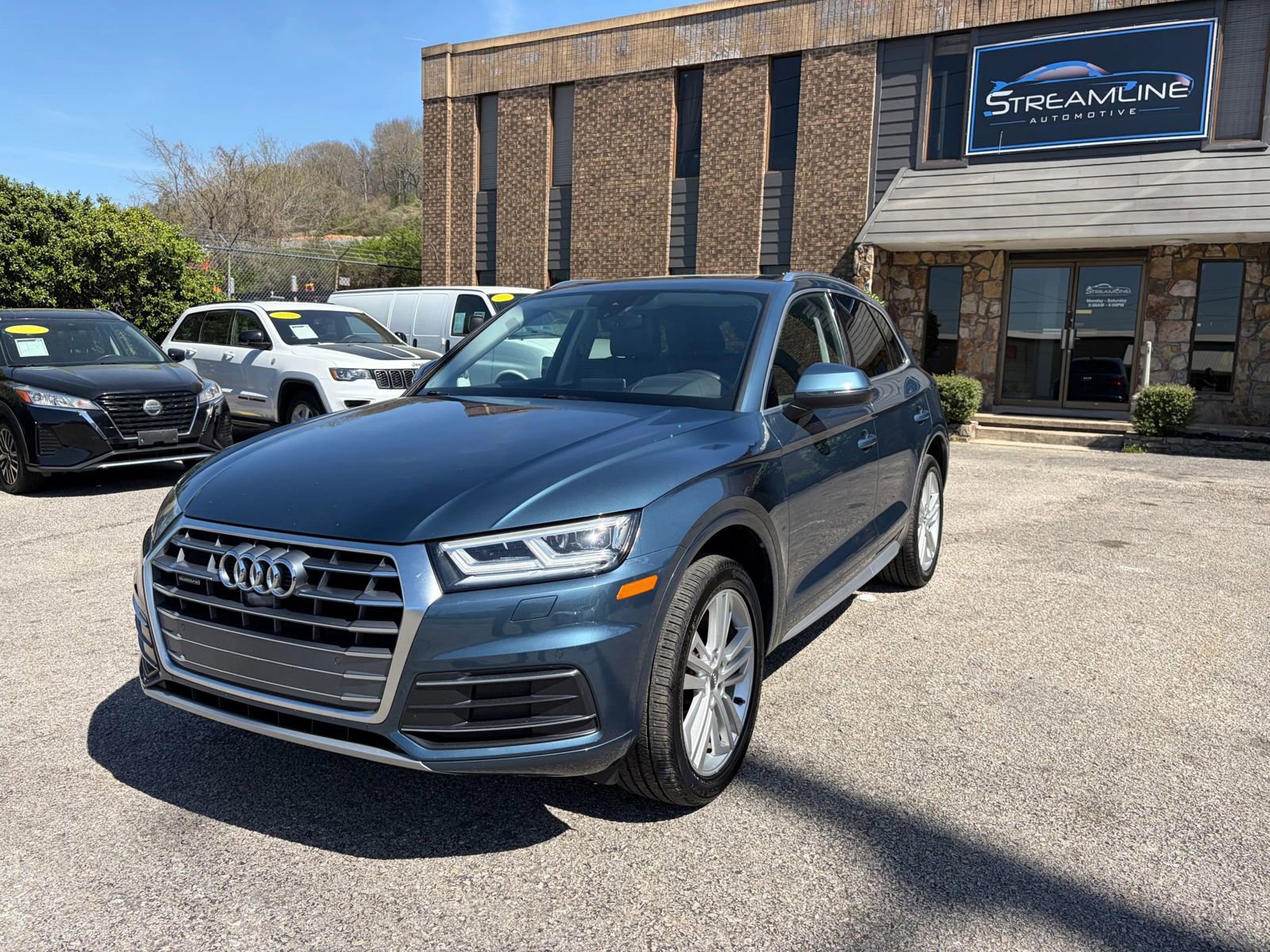 Used 2018 Audi Q5 Prestige w/ Prestige Package AWD/4WD image 3