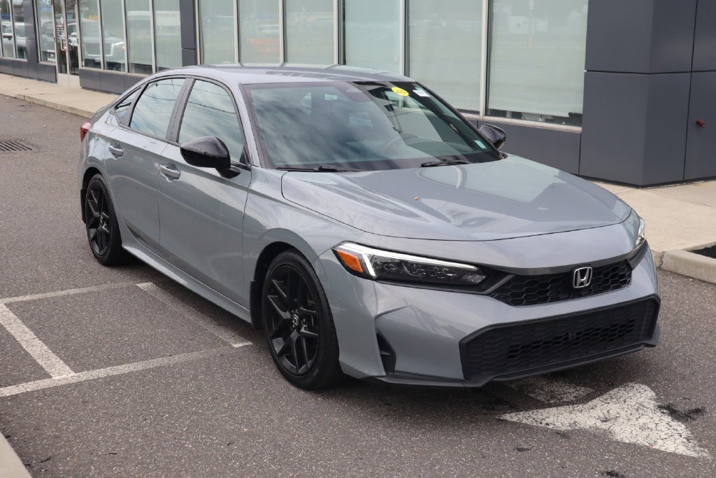 Used 2025 Honda Civic Sport image 3