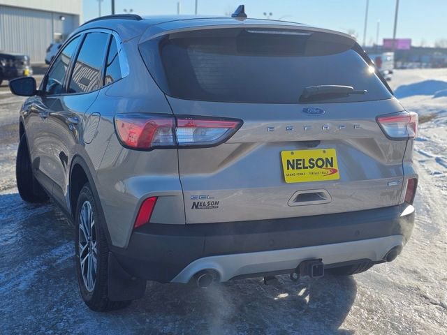Used 2020 Ford Escape SEL image 3