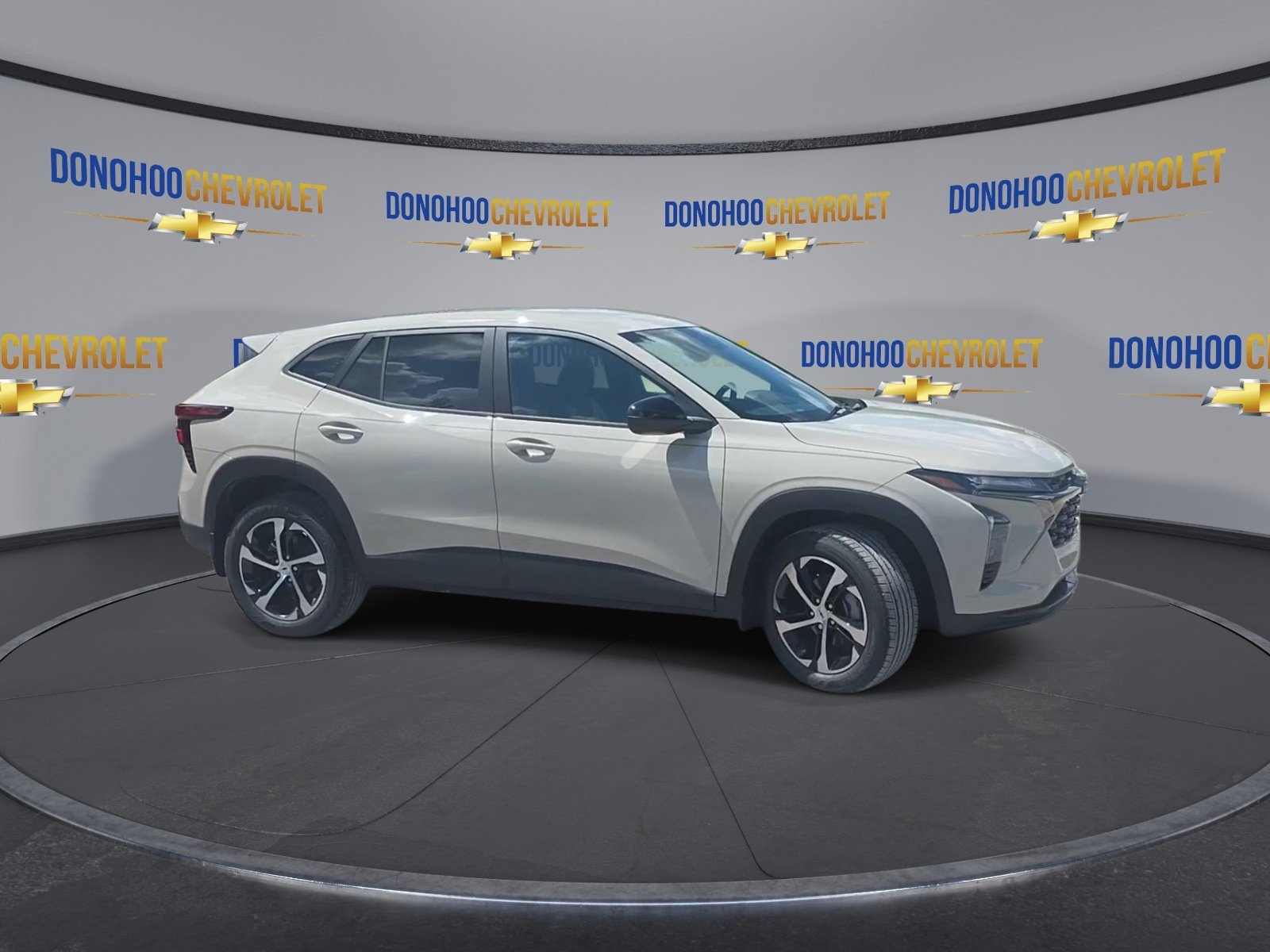 New 2026 Chevrolet Trax RS w/ Driver Confidence Package FWD image 12