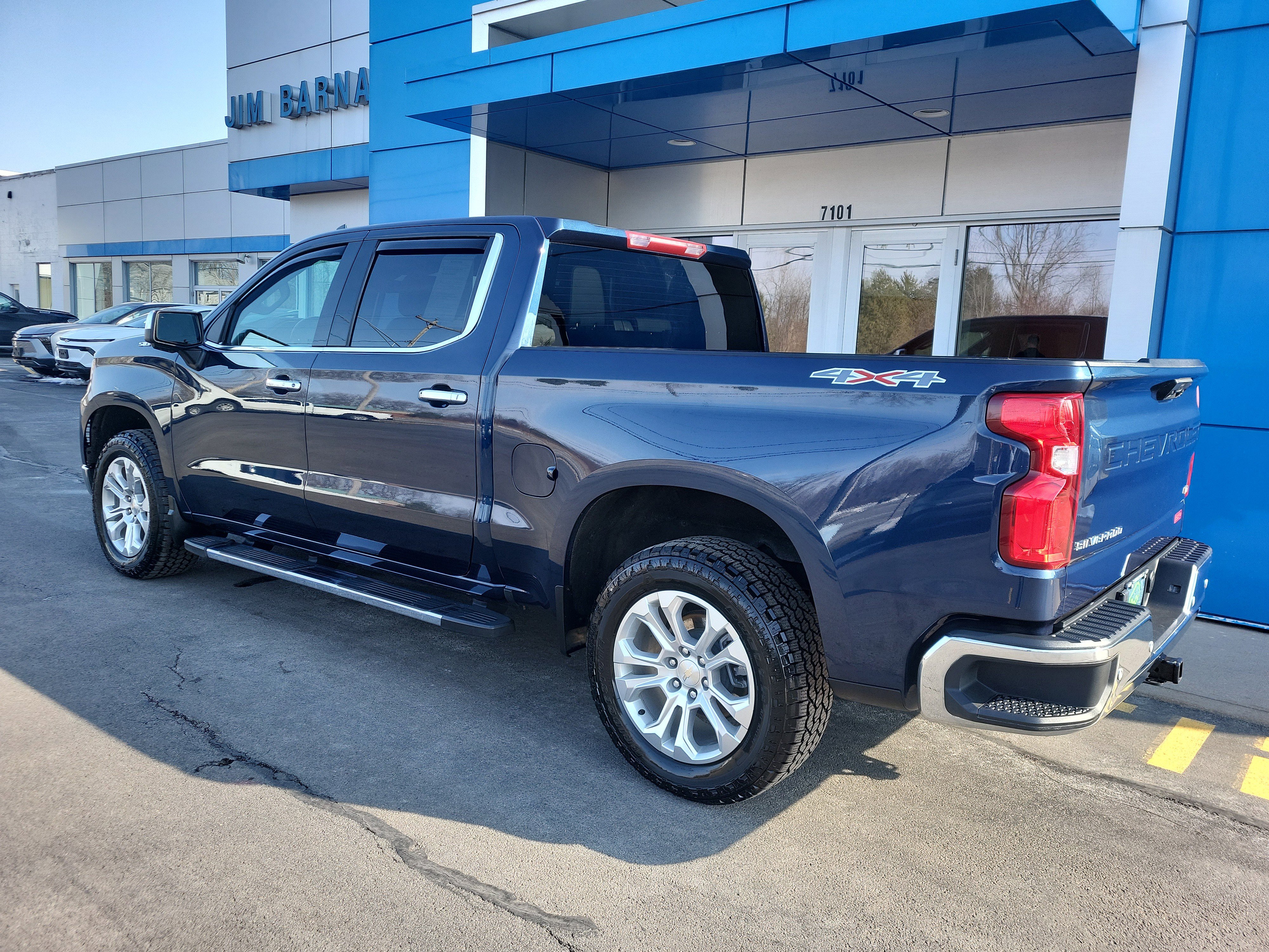 Certified 2023 Chevrolet Silverado 1500 LTZ image 8