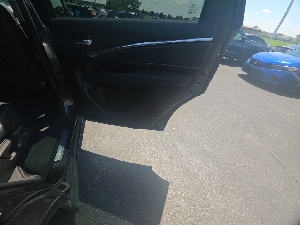 Used 2016 Acura MDX SH-AWD image 31