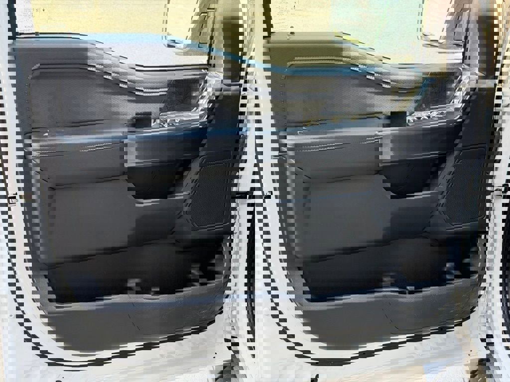 Used 2022 Ford F150 XLT w/ Equipment Group 302A High image 18