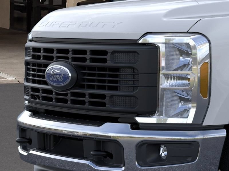New 2026 Ford F250 XL w/ XL Chrome Package RWD image 39