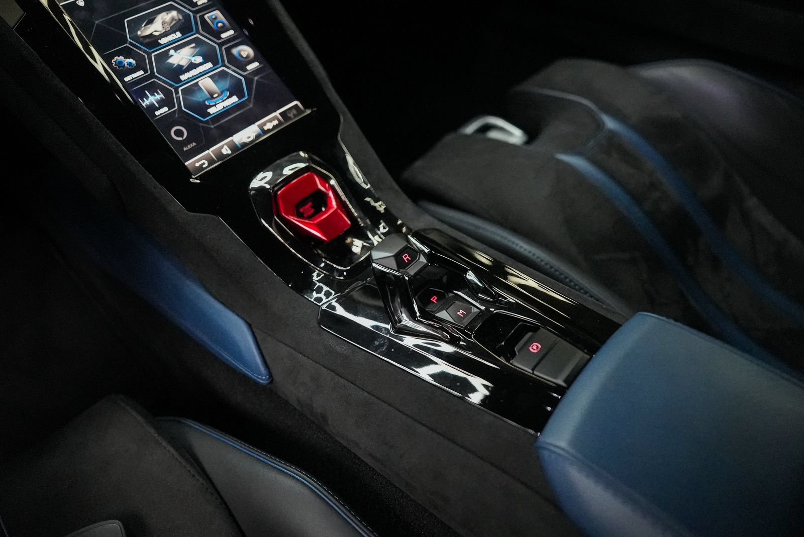 Used 2023 Lamborghini Huracan Tecnica RWD image 43