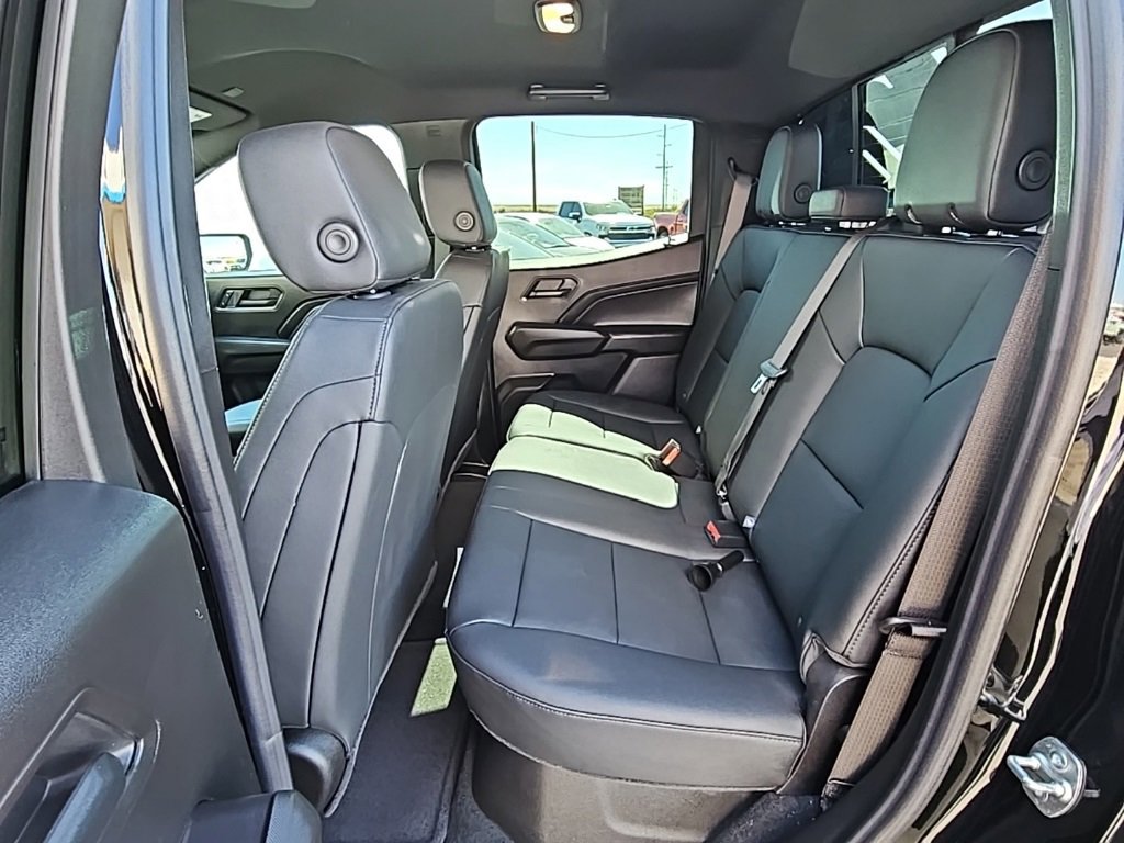 New 2025 Chevrolet Colorado Trail Boss w/ Midnight Edition image 13