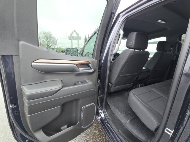 Used 2024 Chevrolet Silverado 1500 LT w/ Z71 Off-Road Package AWD/4WD image 19