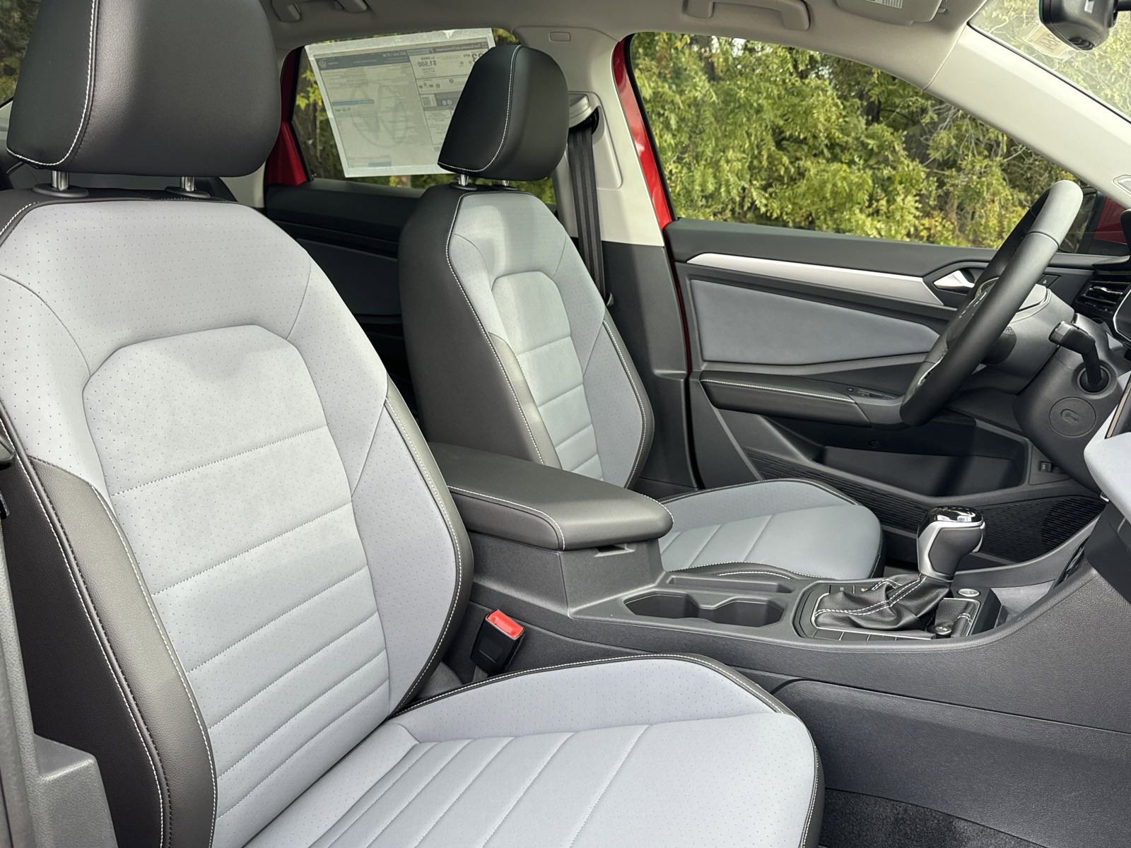 New 2026 Volkswagen Jetta SE FWD image 15