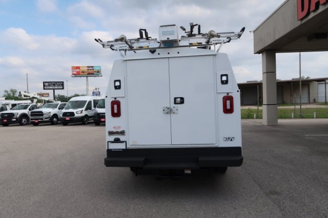 Used 2020 Chevrolet Express 3500 w/ Power Convenience Package RWD image 5
