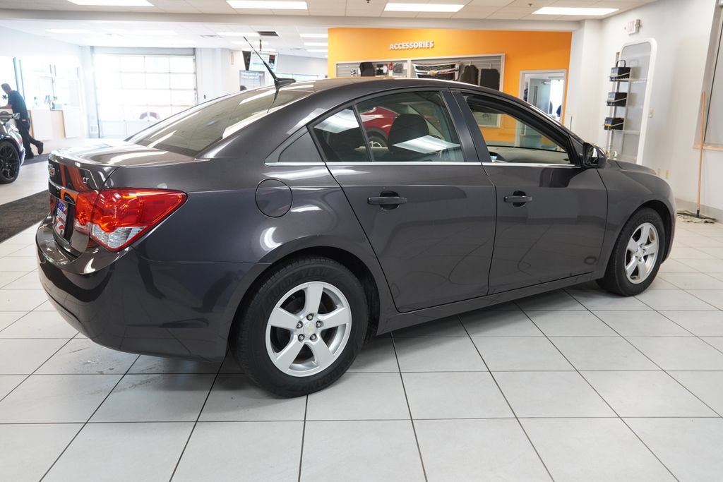Used 2014 Chevrolet Cruze LT FWD image 11