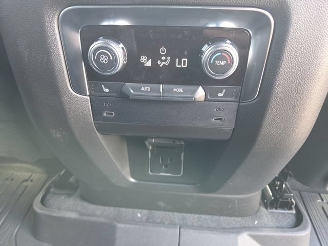 New 2026 GMC Yukon XL Denali w/ Sun & Power Step Package AWD/4WD image 18