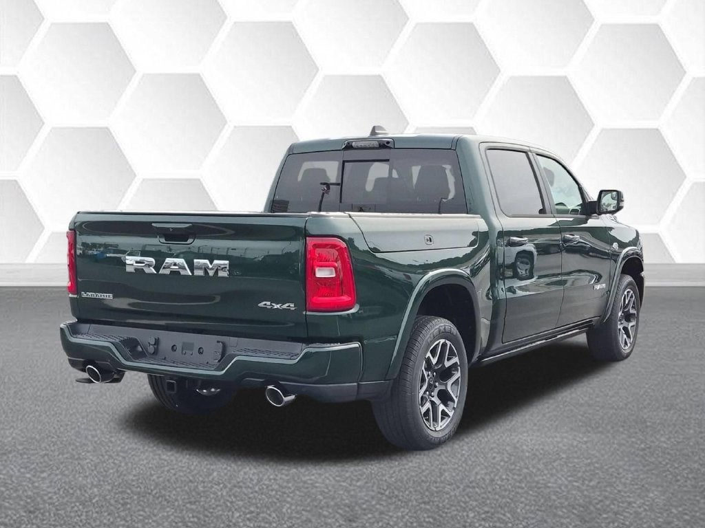 New 2027 RAM 1500 Laramie AWD/4WD image 3