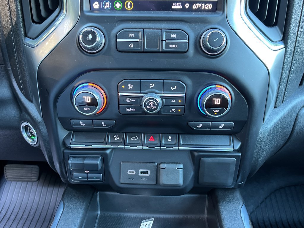 Used 2021 Chevrolet Silverado 1500 LT Trail Boss w/ Bed Protection Package AWD/4WD image 17