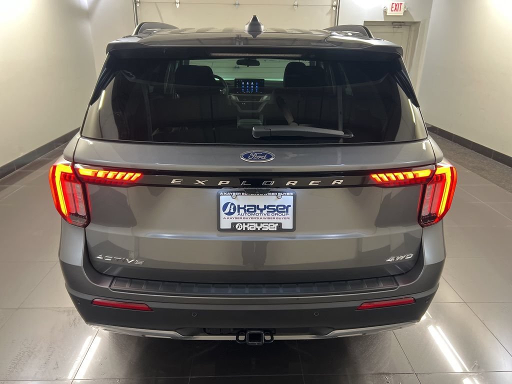 New 2026 Ford Explorer Active w/ Active Comfort Package AWD/4WD image 5