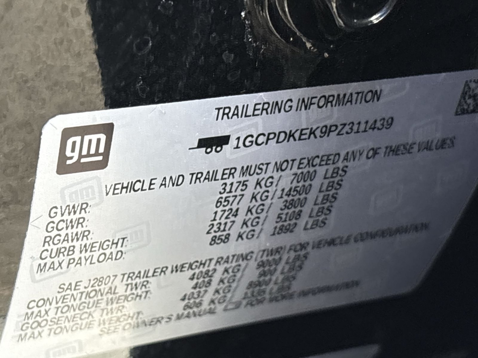 Used 2023 Chevrolet Silverado 1500 LT AWD/4WD image 28