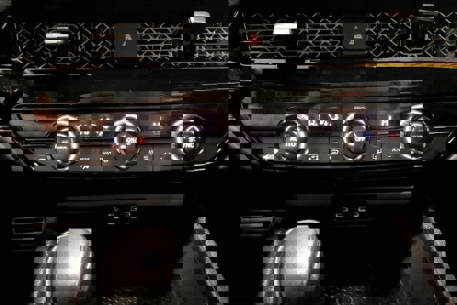 Used 2024 Honda Accord Sport image 32