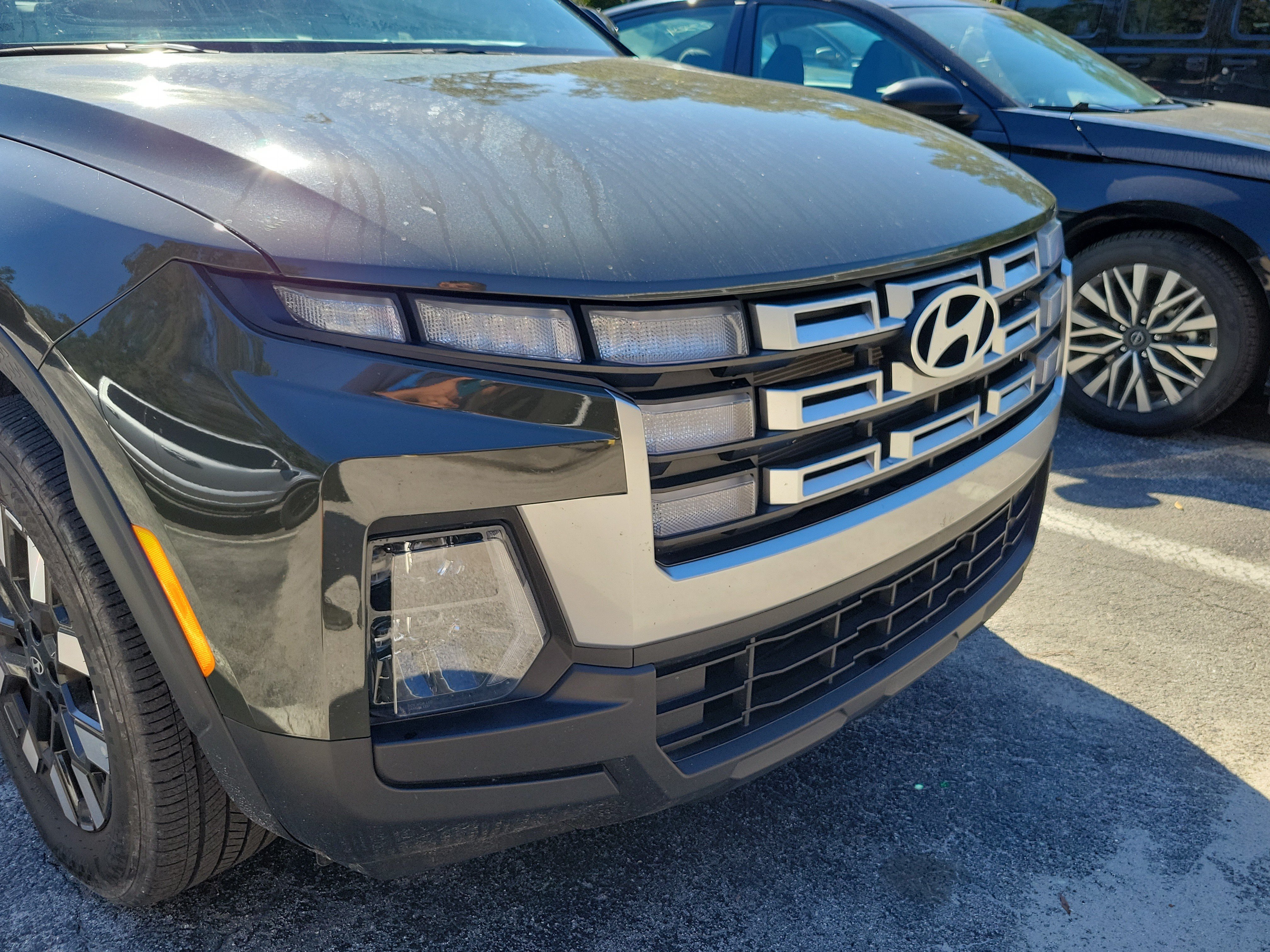 Used 2025 Hyundai Santa Cruz SEL FWD image 8